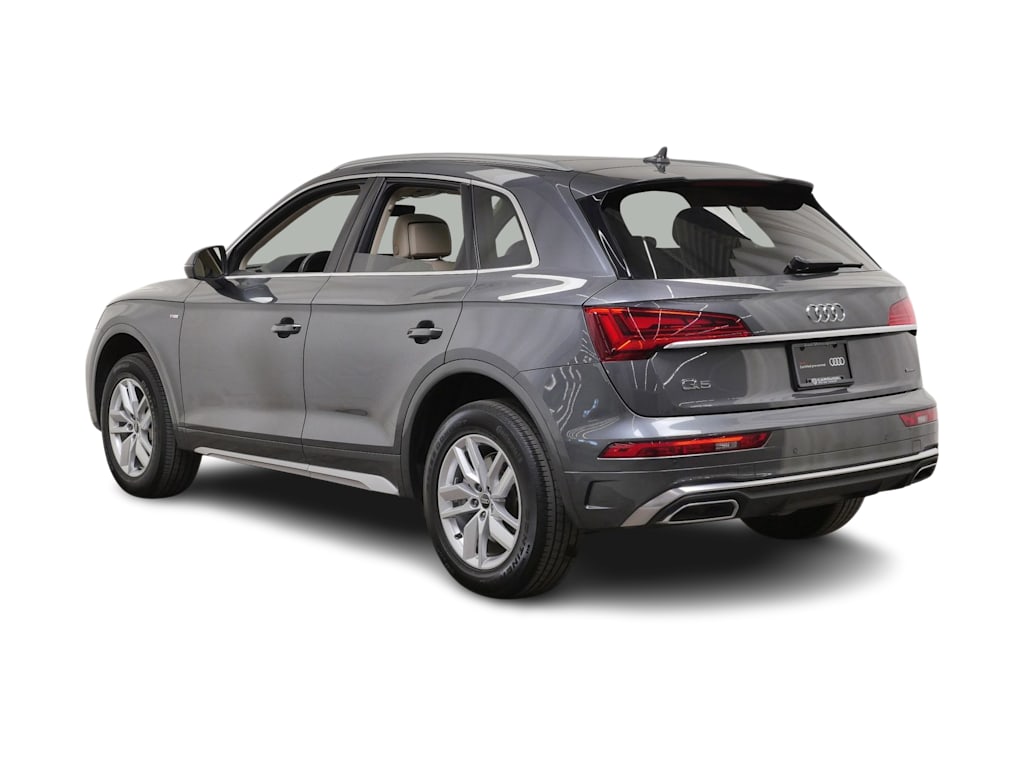 Thumbnail: 2023 Audi Q5 - 4