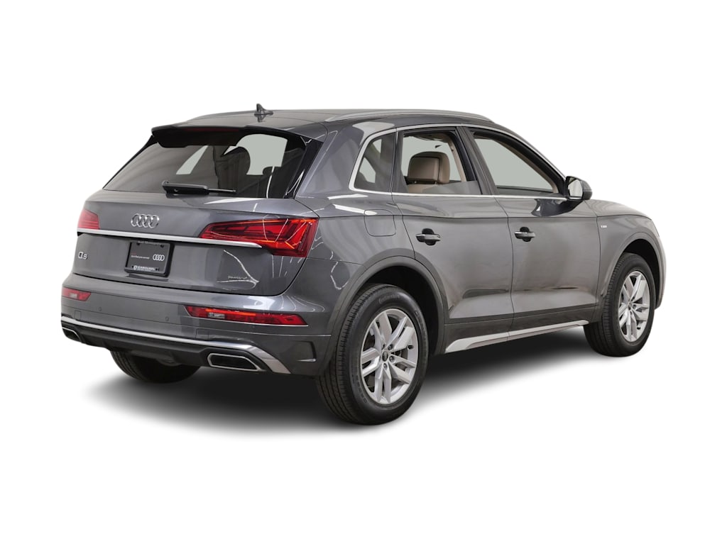 Thumbnail: 2023 Audi Q5 - 12