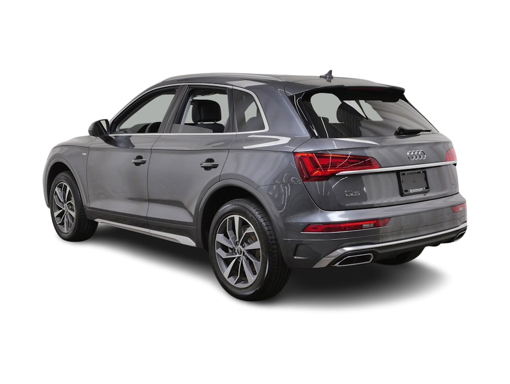 Thumbnail: 2023 Audi Q5 - 4