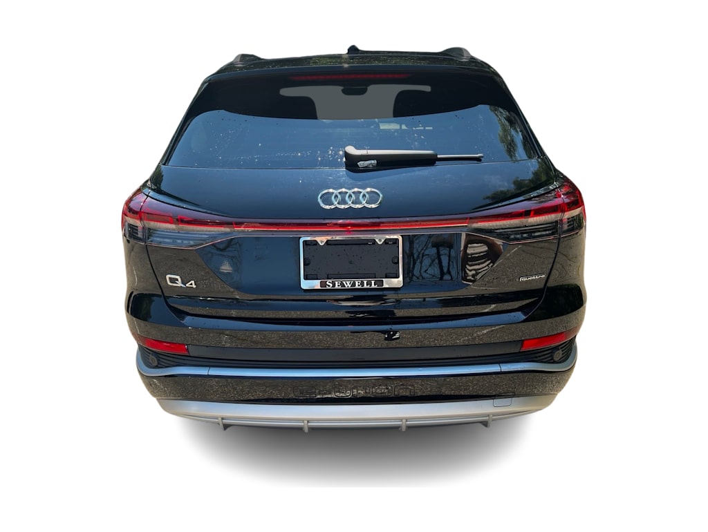 Thumbnail: 2023 Audi Q4 e-tron - 5