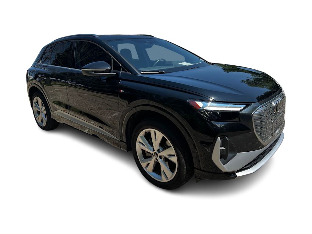 Thumbnail: 2023 Audi Q4 e-tron - 11