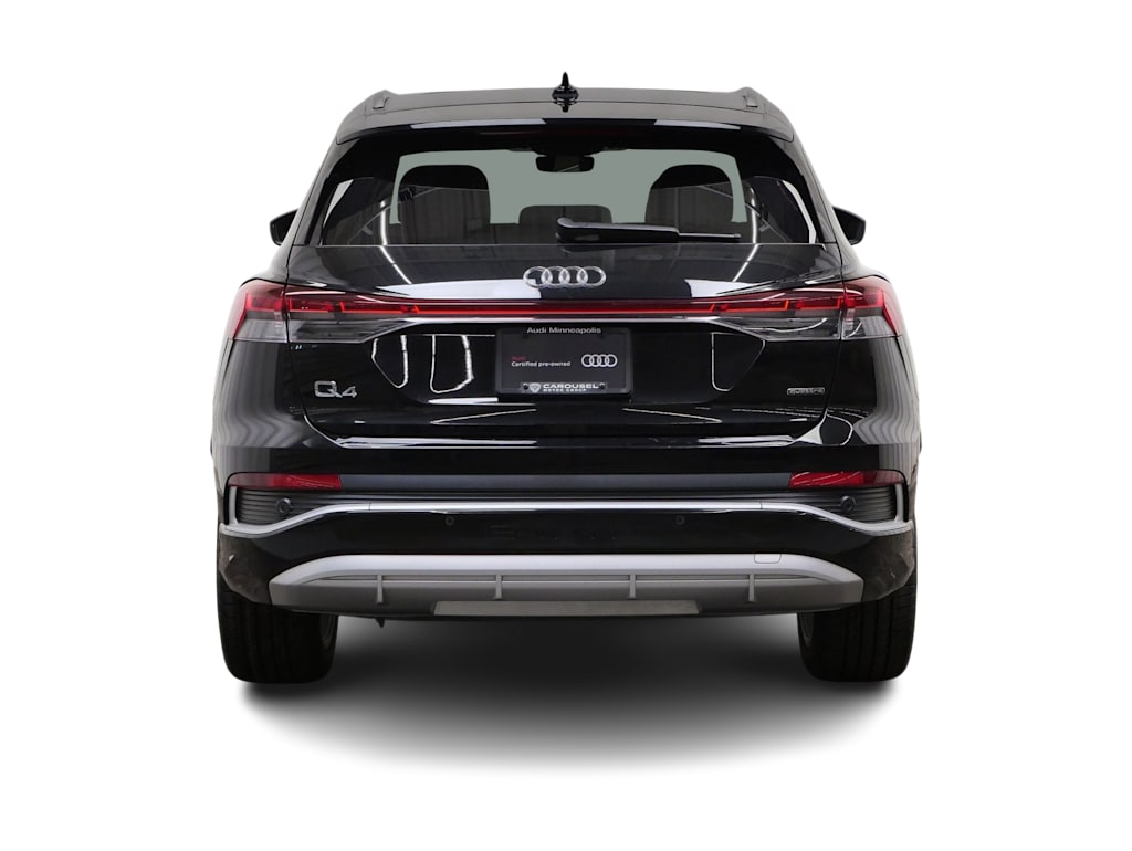 Thumbnail: 2023 Audi Q4 e-tron - 5