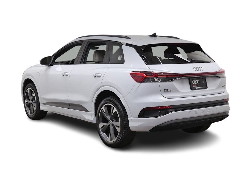 Thumbnail: 2023 Audi Q4 e-tron - 4