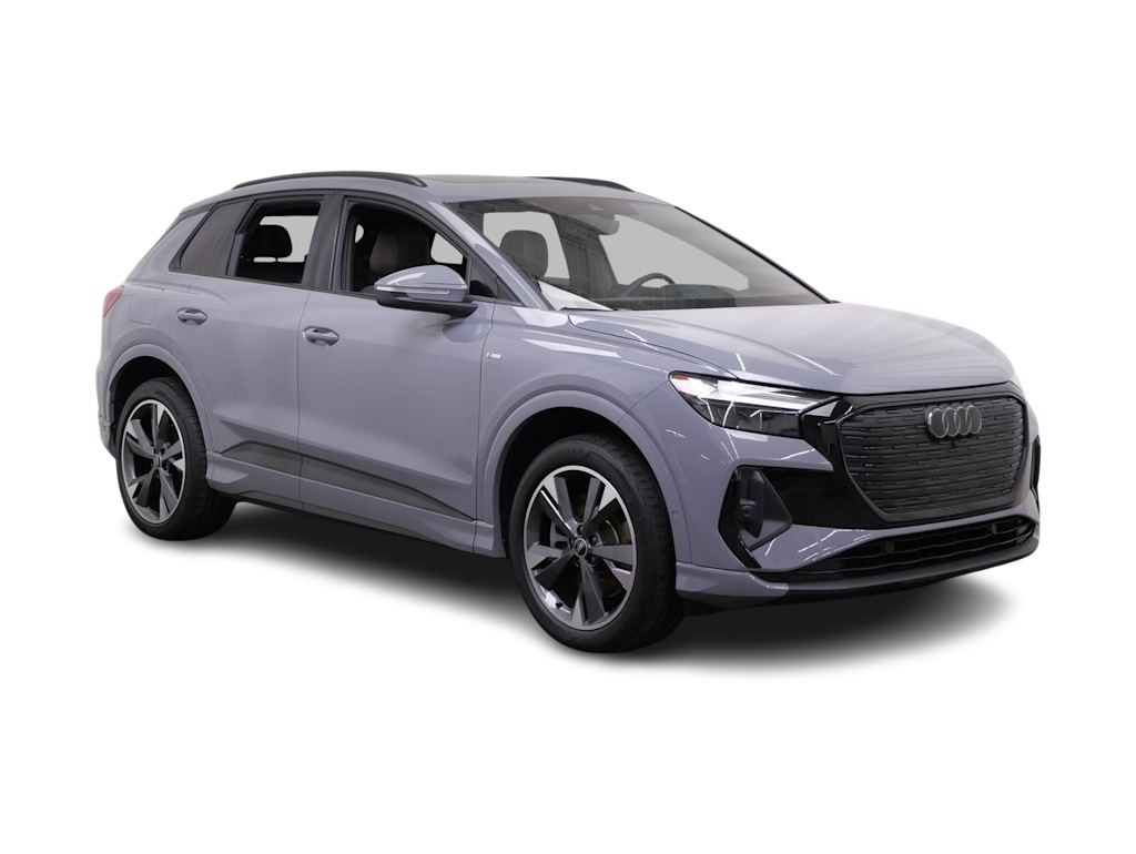 Thumbnail: 2023 Audi Q4 e-tron - 14