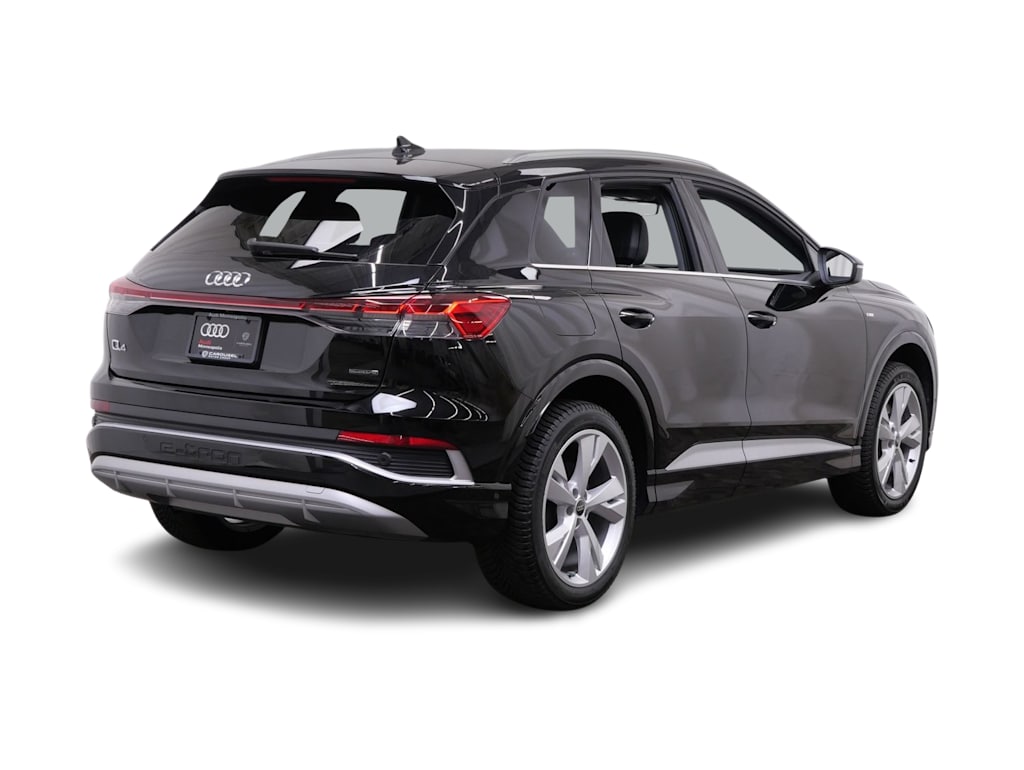Thumbnail: 2023 Audi Q4 e-tron - 12