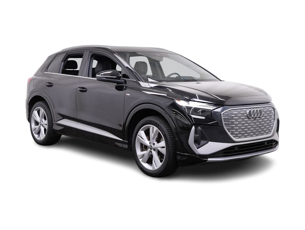 Thumbnail: 2023 Audi Q4 e-tron - 14