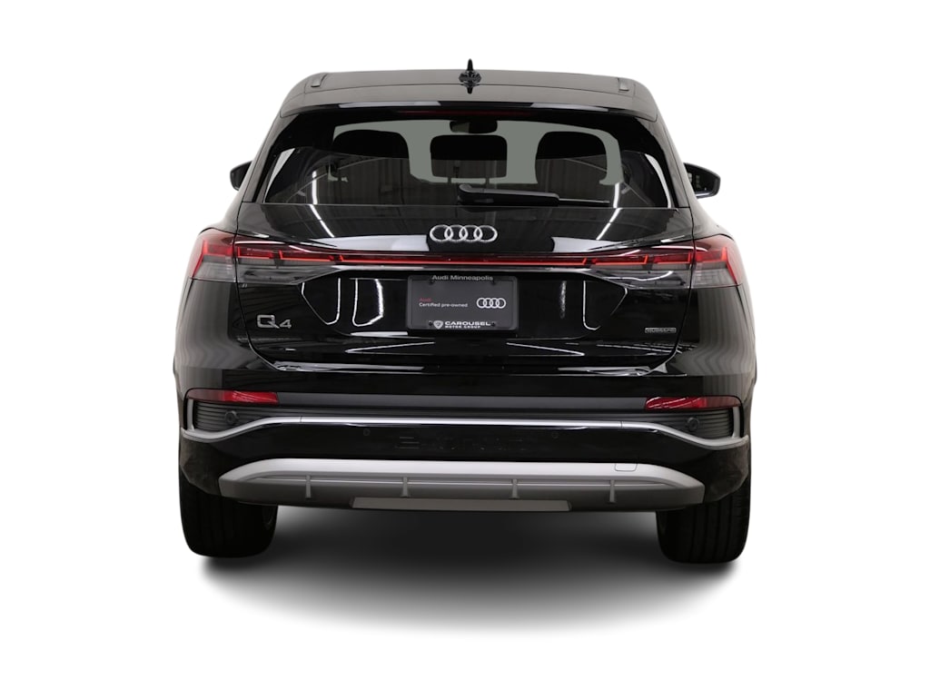 Thumbnail: 2023 Audi Q4 e-tron - 5