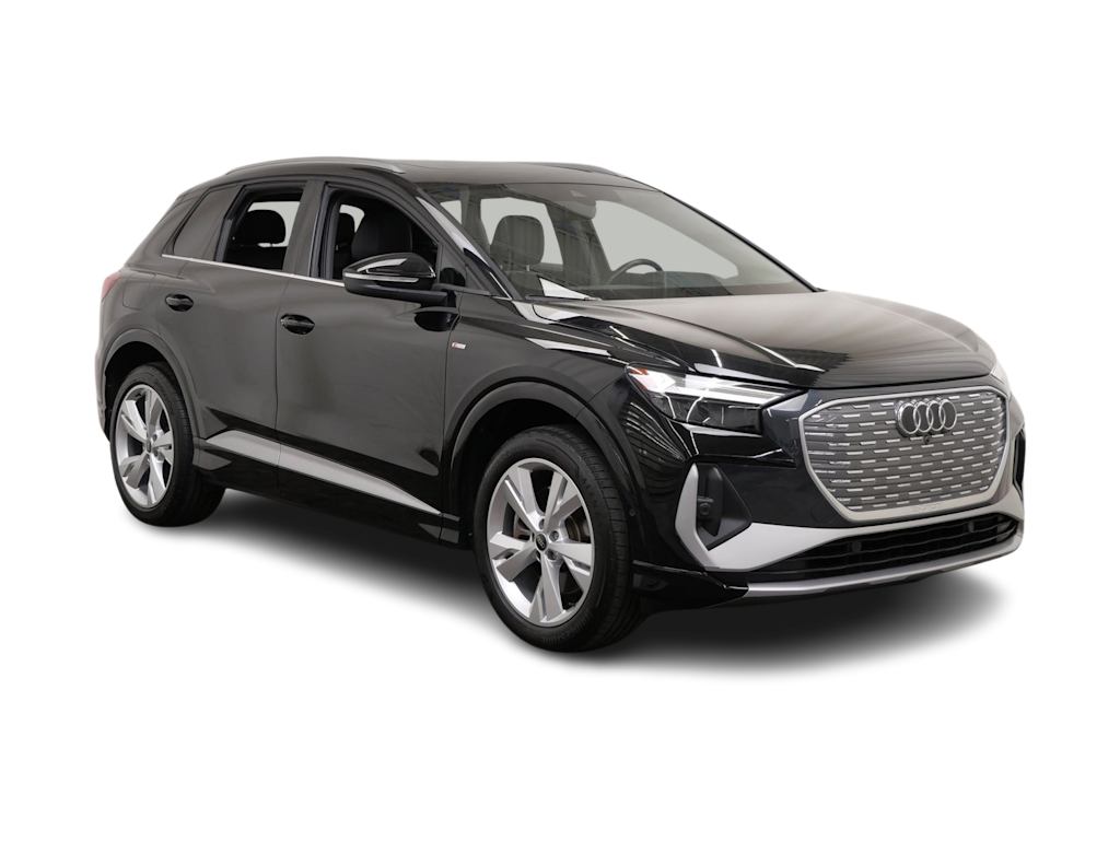 Thumbnail: 2023 Audi Q4 e-tron - 14