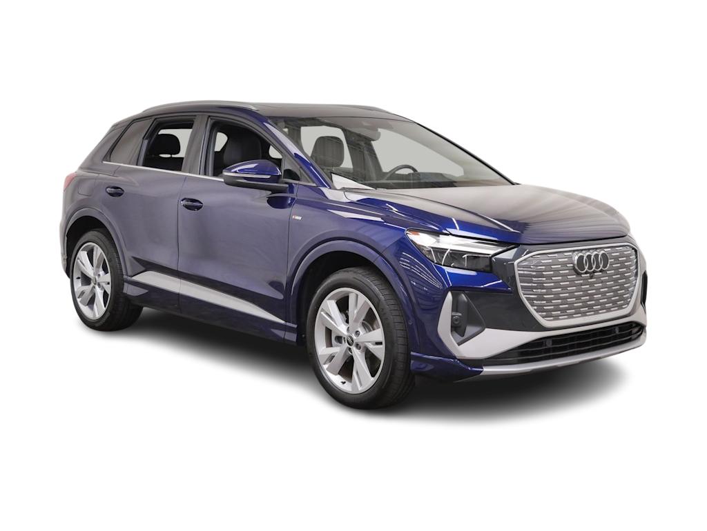 Thumbnail: 2023 Audi Q4 e-tron - 15