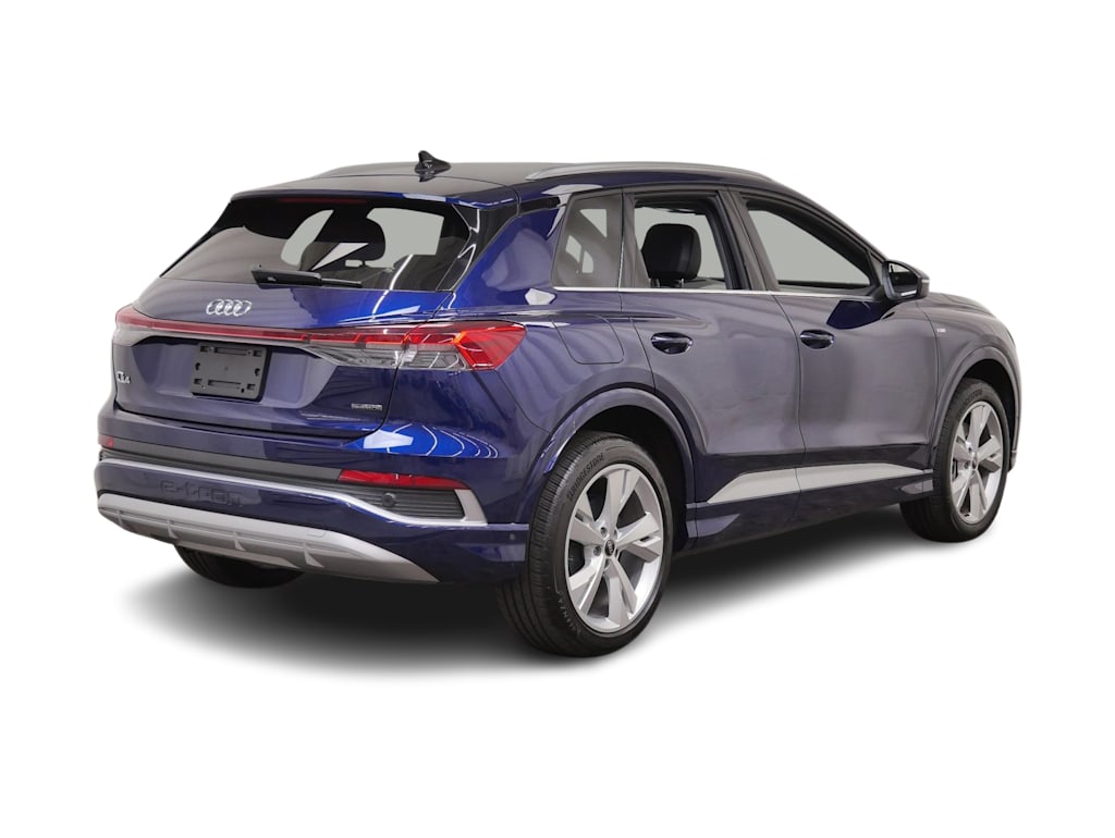 Thumbnail: 2023 Audi Q4 e-tron - 13
