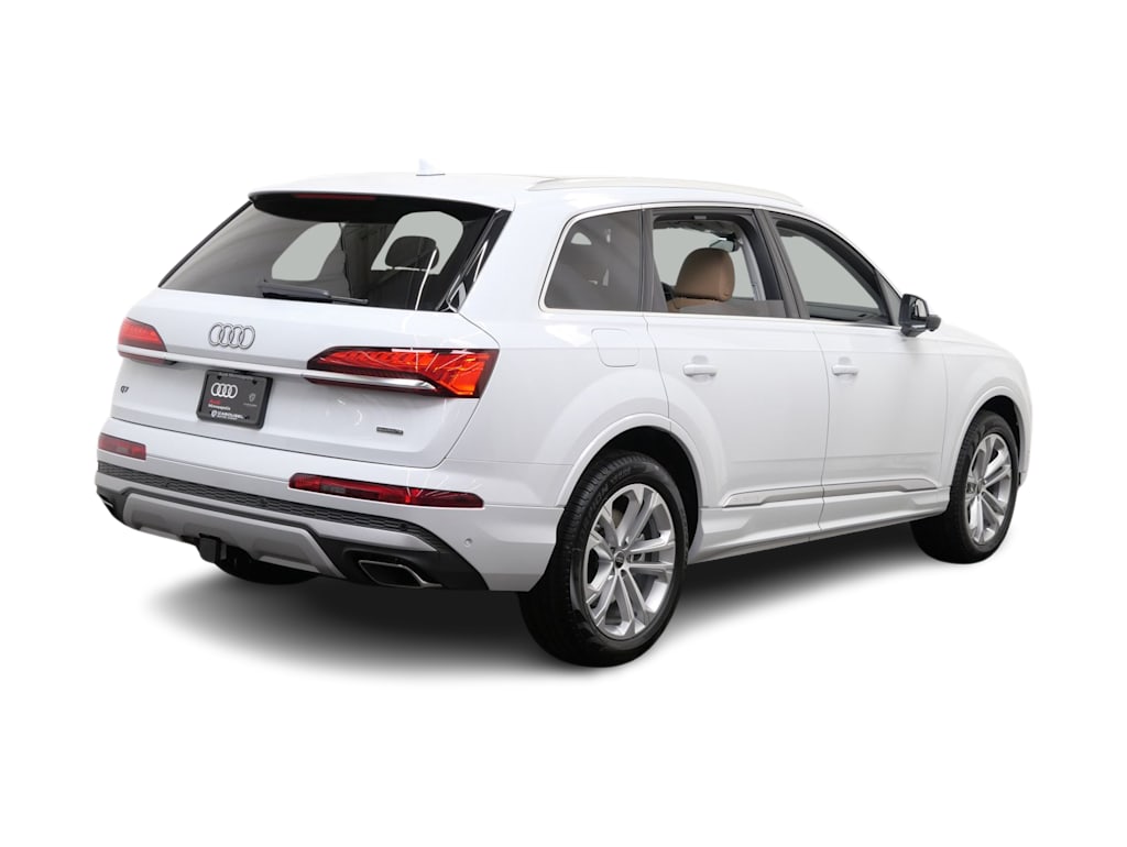 Thumbnail: 2026 Audi Q7 - 9