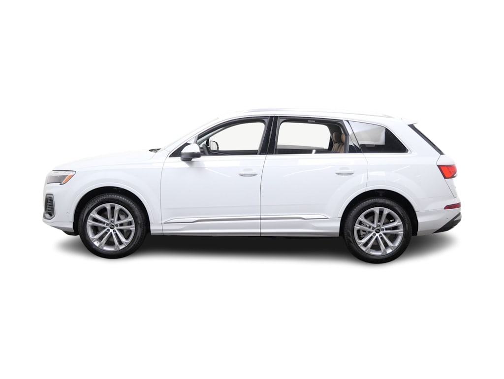 Thumbnail: 2026 Audi Q7 - 3