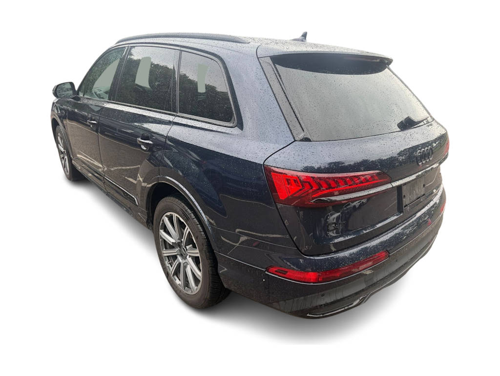 Thumbnail: 2023 Audi Q7 - 4
