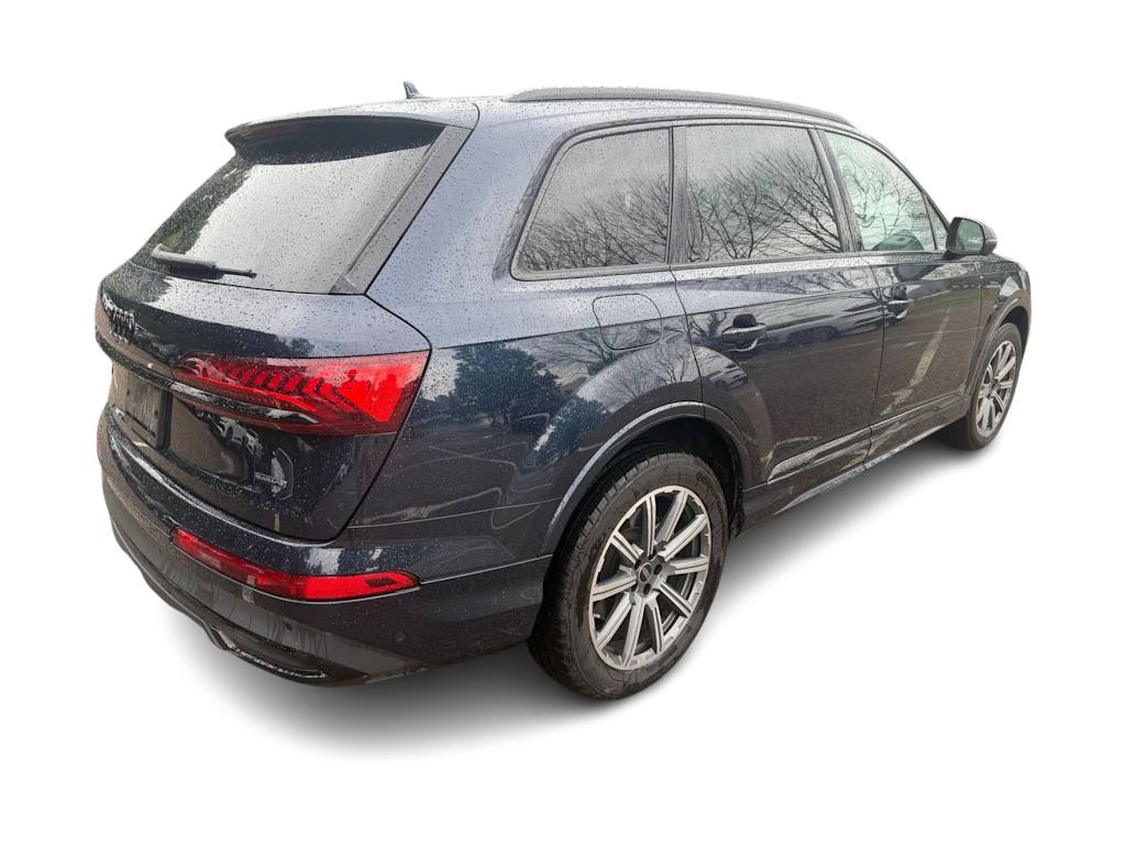 Thumbnail: 2023 Audi Q7 - 9