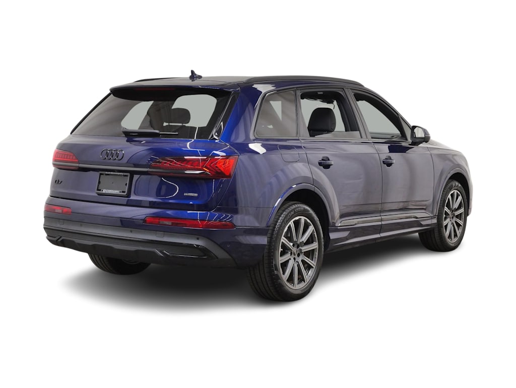 Thumbnail: 2023 Audi Q7 - 13