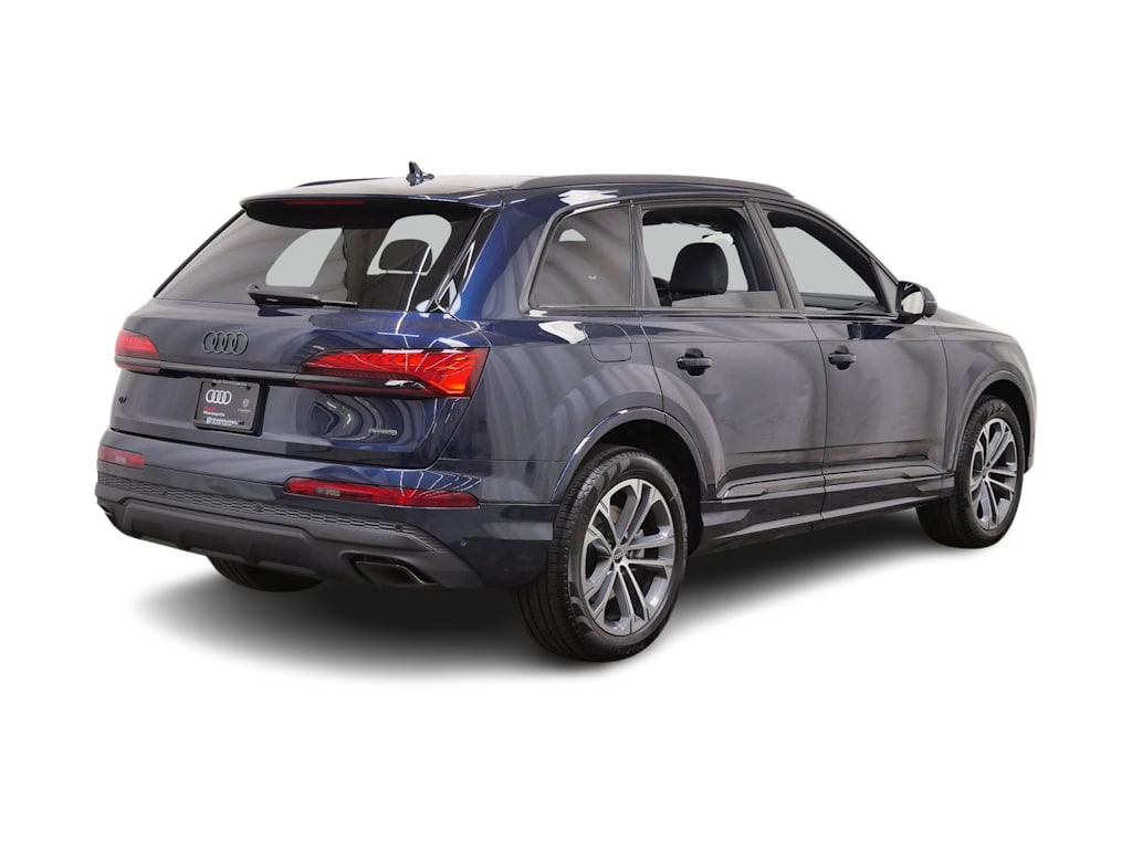 Thumbnail: 2026 Audi Q7 - 9