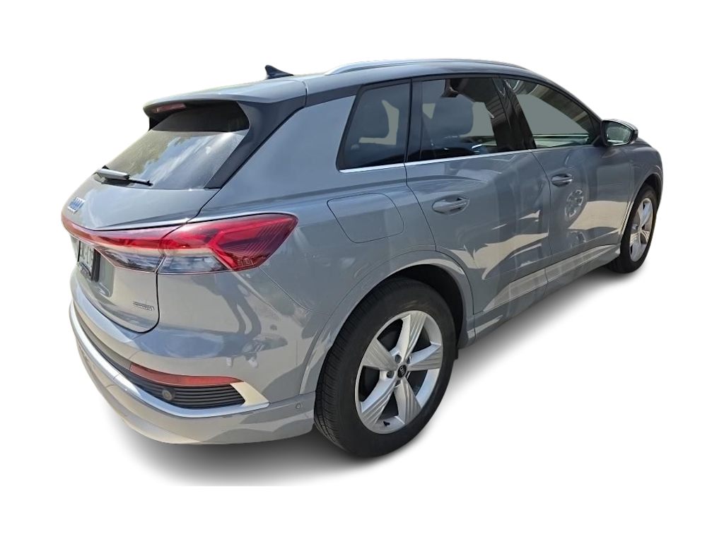 Thumbnail: 2024 Audi Q4 e-tron - 8