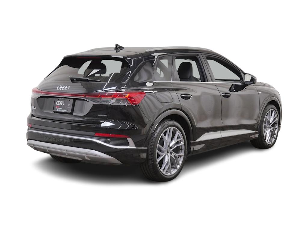 Thumbnail: 2025 Audi Q4 e-tron - 11