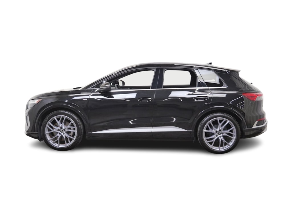 Thumbnail: 2025 Audi Q4 e-tron - 3
