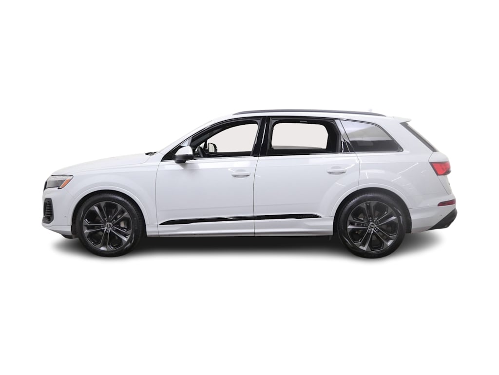 Thumbnail: 2026 Audi Q7 - 3