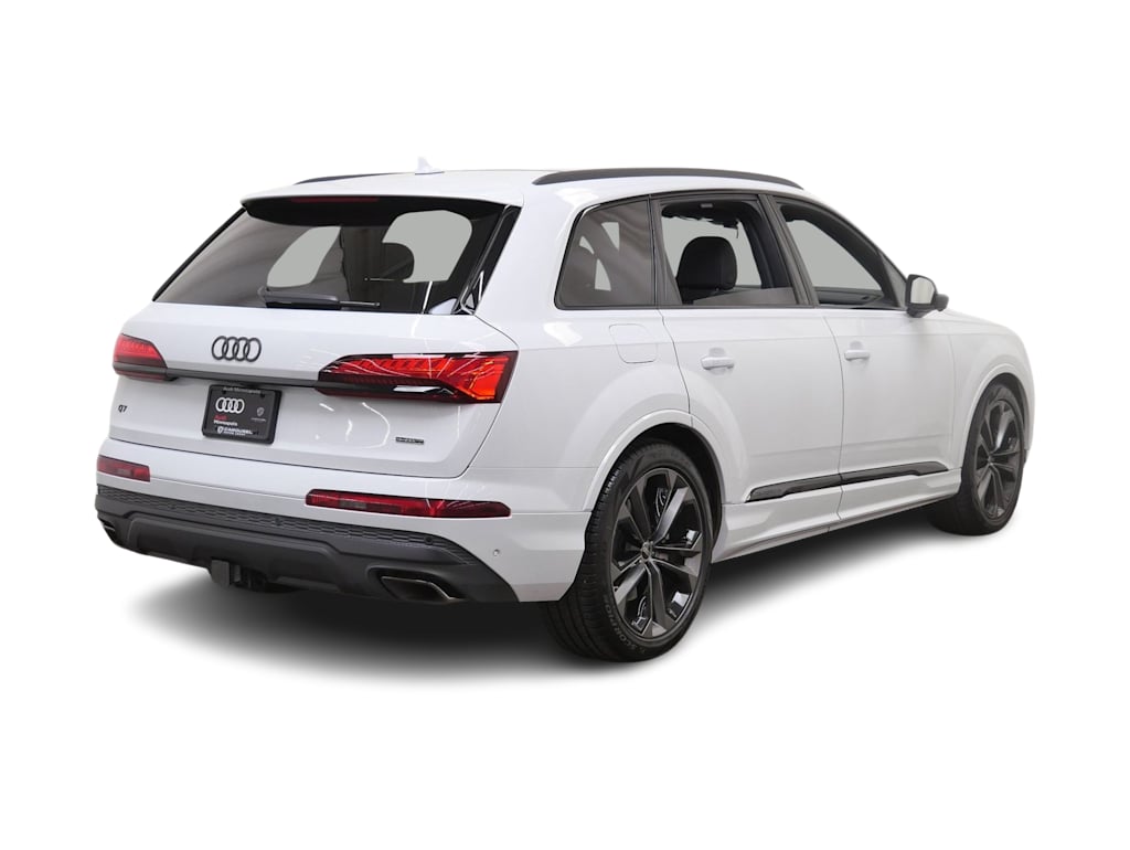 Thumbnail: 2026 Audi Q7 - 12