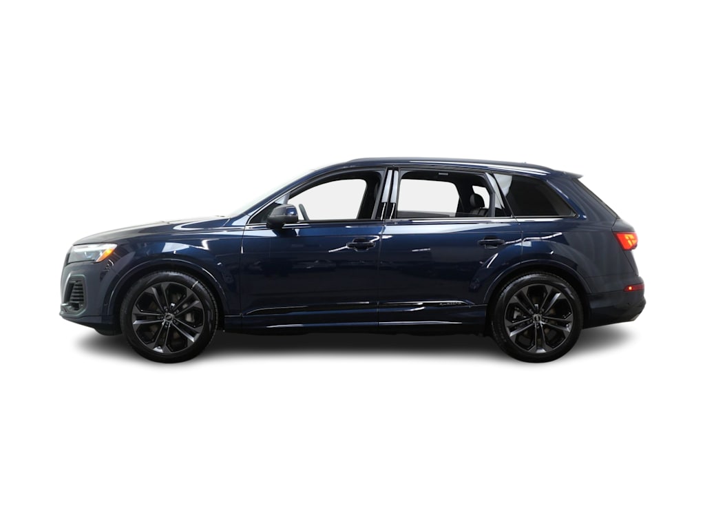 Thumbnail: 2026 Audi Q7 - 3