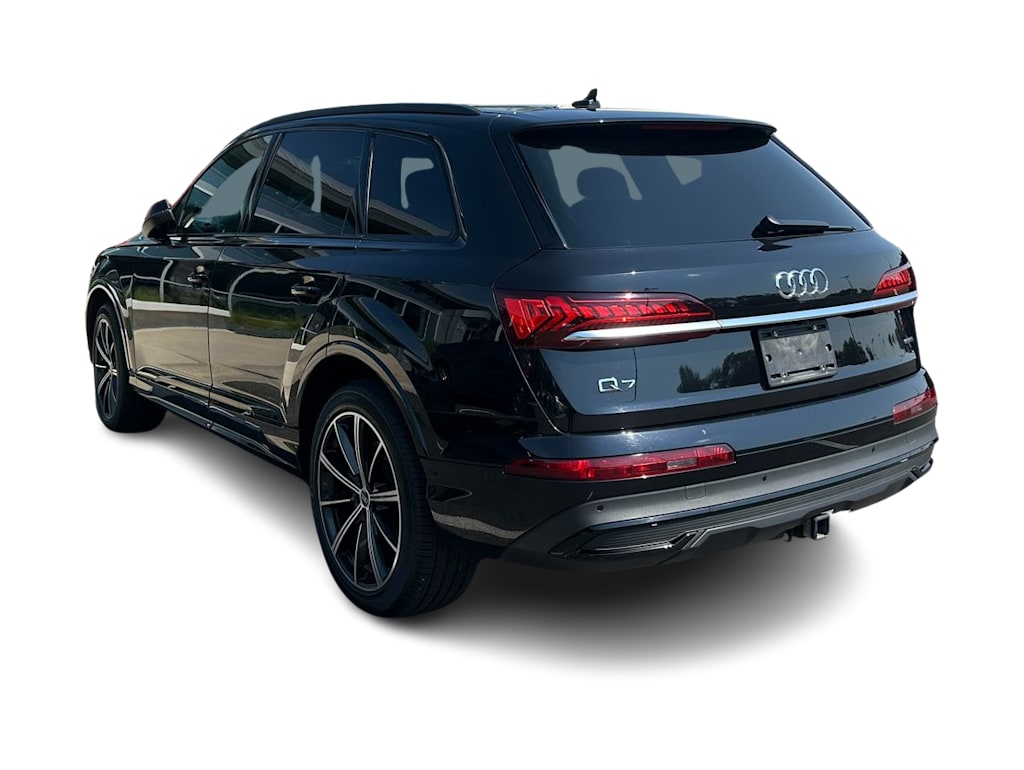 Thumbnail: 2021 Audi Q7 - 3