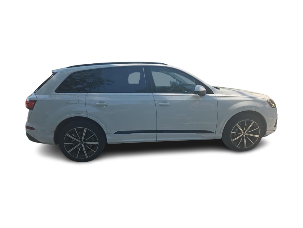 Thumbnail: 2023 Audi Q7 - 9