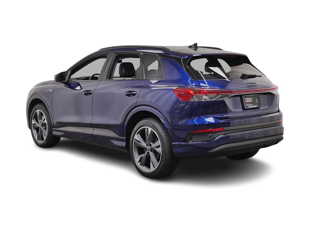 Thumbnail: 2023 Audi Q4 e-tron - 4