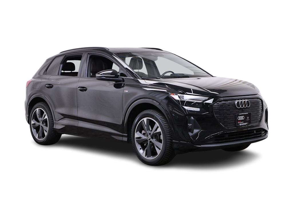 Thumbnail: 2023 Audi Q4 e-tron - 13