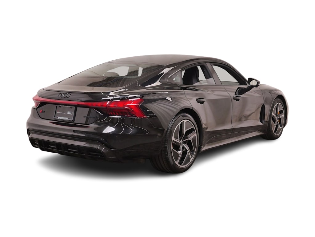 Thumbnail: 2023 Audi e-tron GT - 12