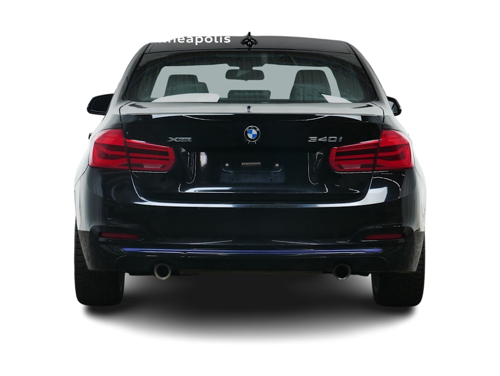 Thumbnail: 2016 BMW 3 Series - 5