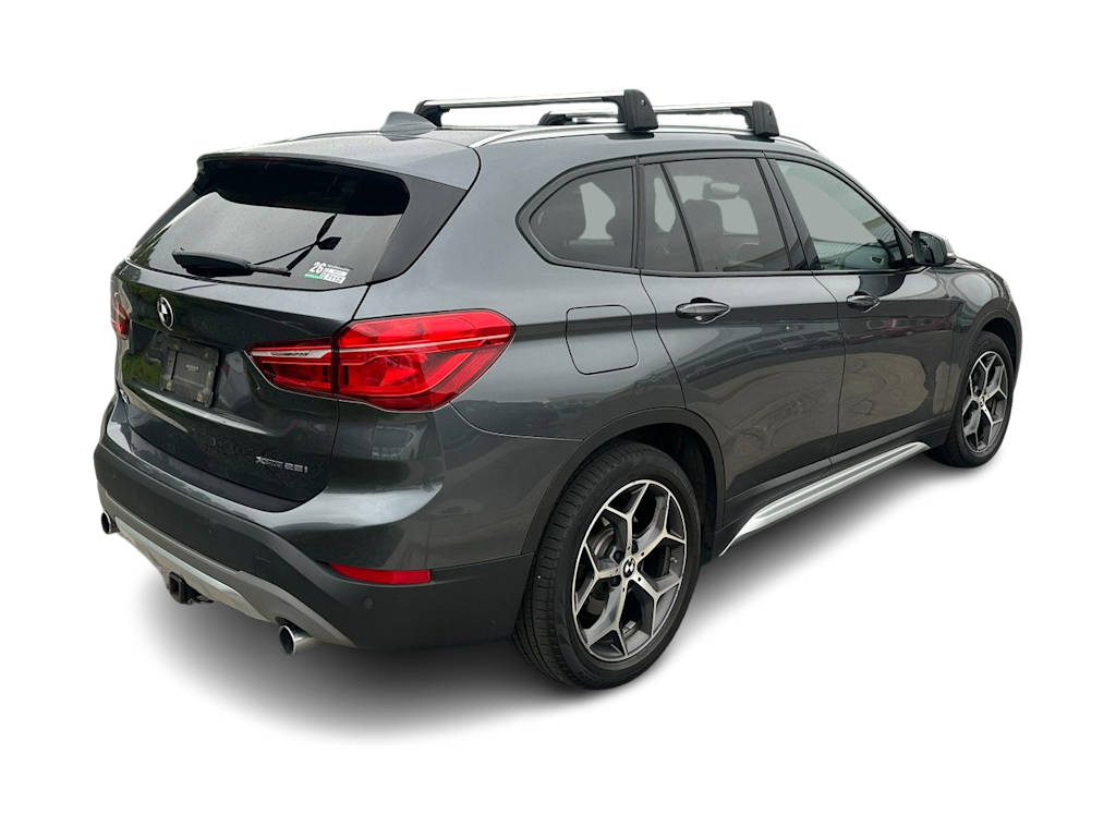 Thumbnail: 2018 BMW X1 - 10