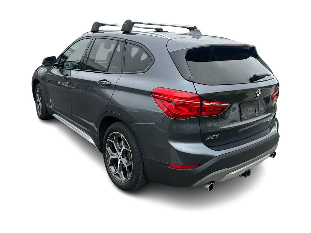 Thumbnail: 2018 BMW X1 - 3