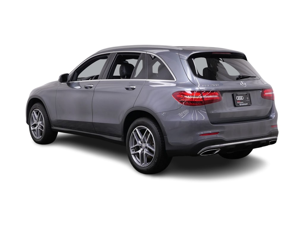 Thumbnail: 2017 Mercedes-Benz GLC - 4