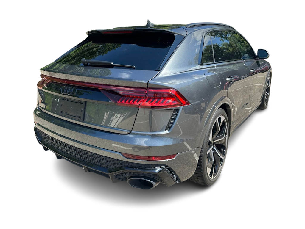 Thumbnail: 2023 Audi RS Q8 - 10