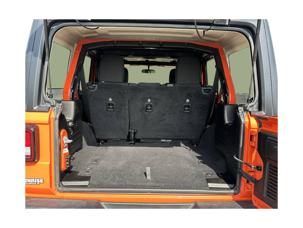 Thumbnail: 2018 Jeep Wrangler - 17