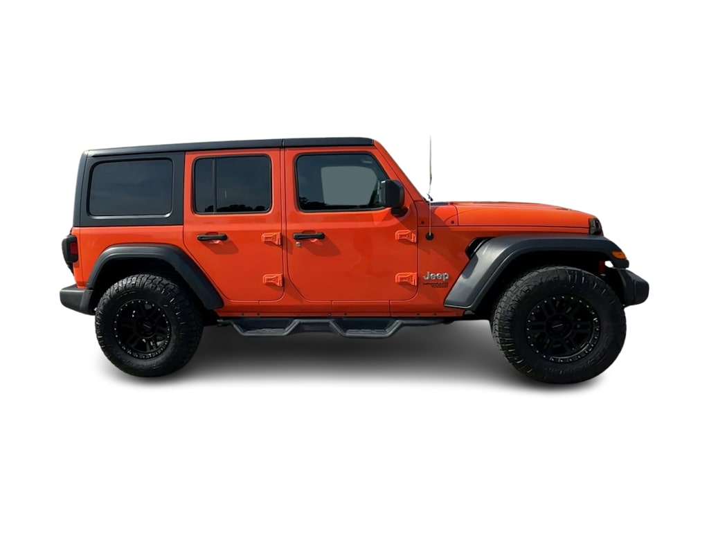 Thumbnail: 2018 Jeep Wrangler - 23