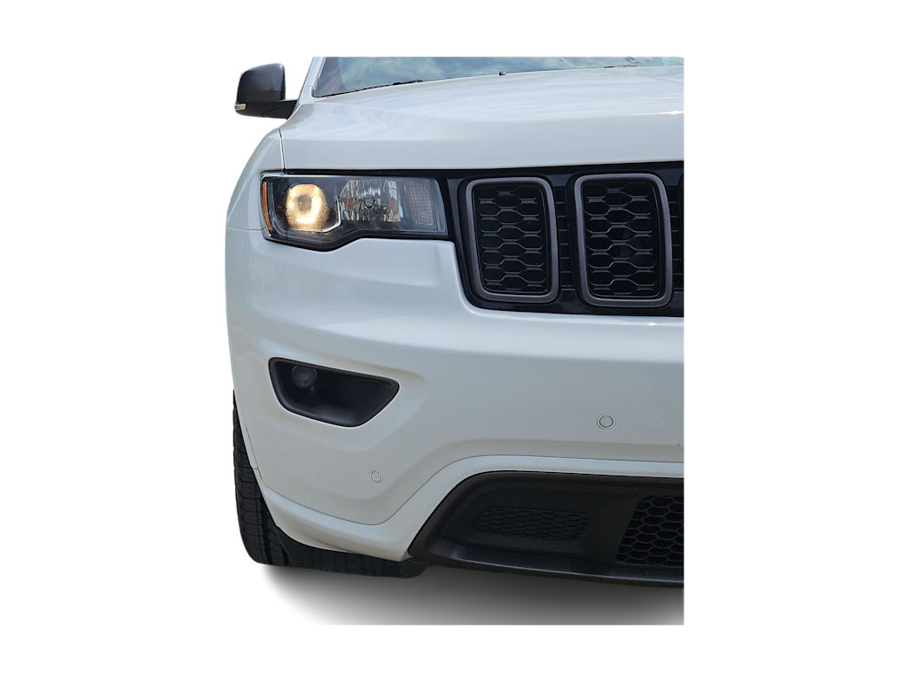 Thumbnail: 2021 Jeep Grand Cherokee - 30