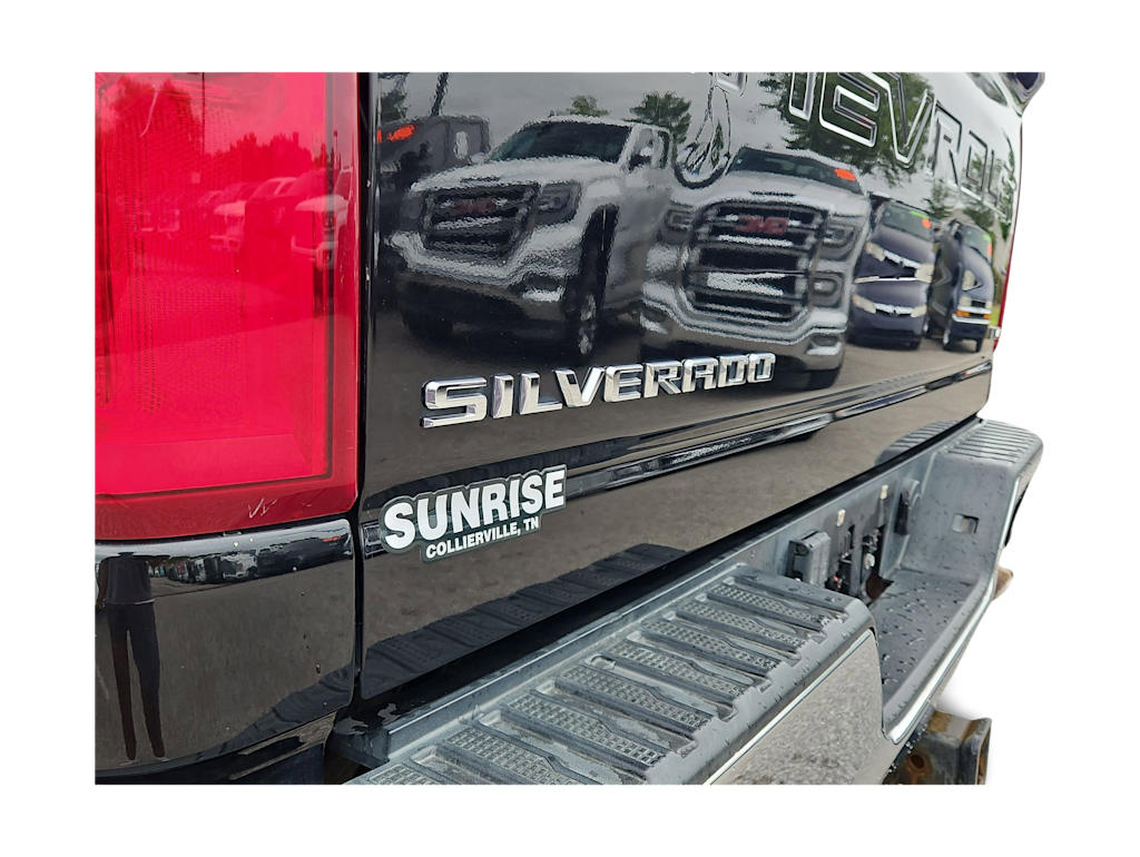 Thumbnail: 2020 Chevrolet Silverado 2500 - 24