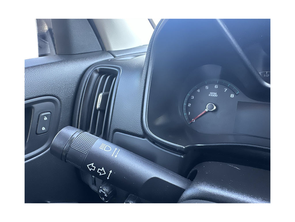 Thumbnail: 2020 Chevrolet Colorado - 33