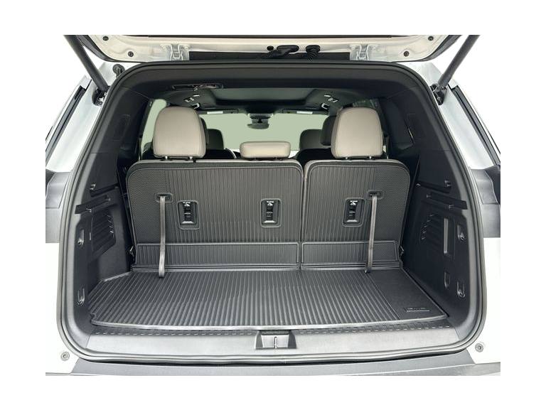 Thumbnail: 2026 GMC Acadia - 17