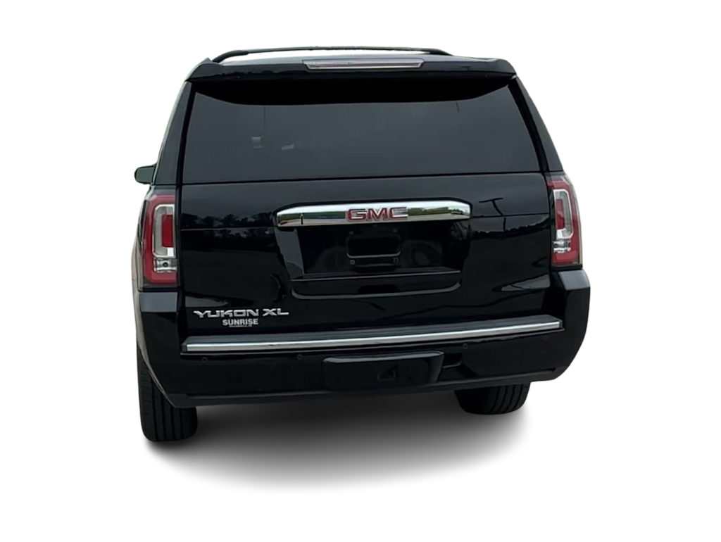 Thumbnail: 2015 GMC Yukon XL - 21