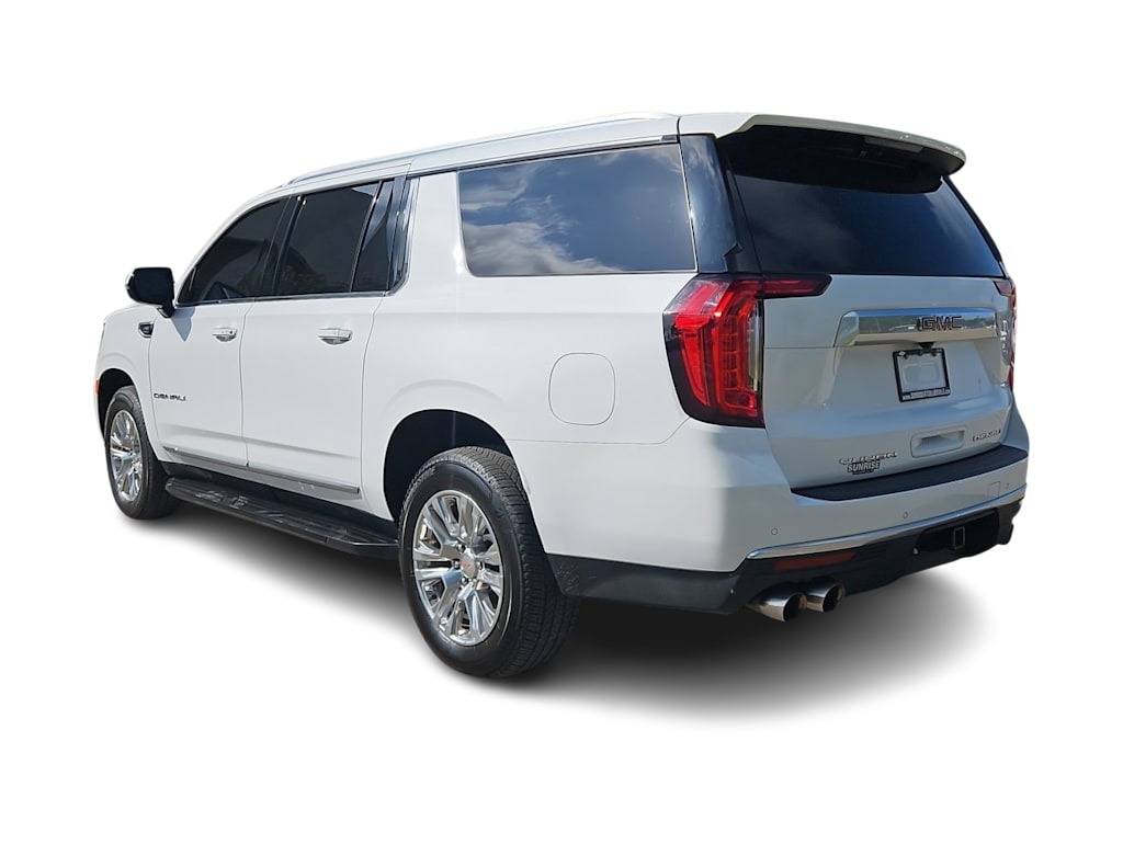 Thumbnail: 2021 GMC Yukon XL - 4
