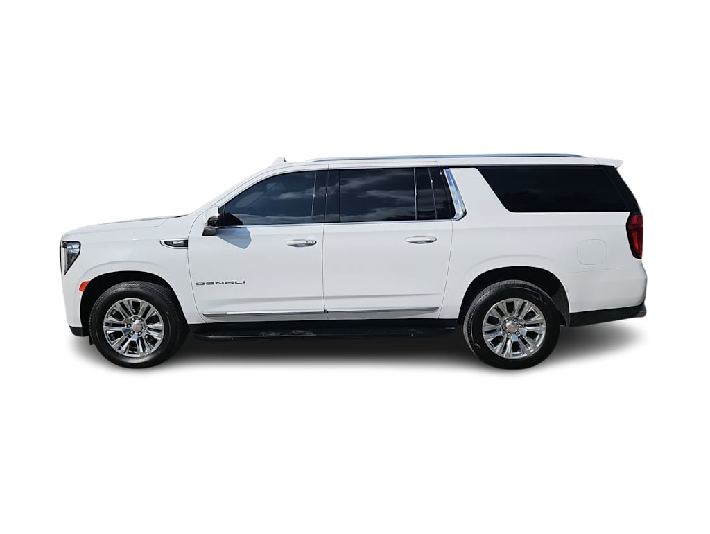 Thumbnail: 2021 GMC Yukon XL - 3