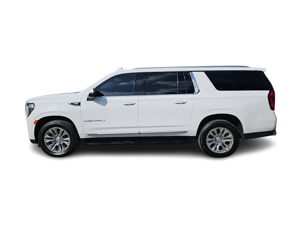 Thumbnail: 2021 GMC Yukon XL - 3