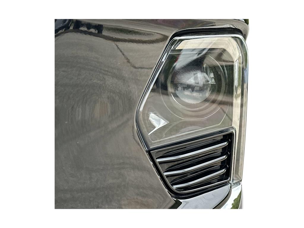 Thumbnail: 2022 Chevrolet Traverse - 24