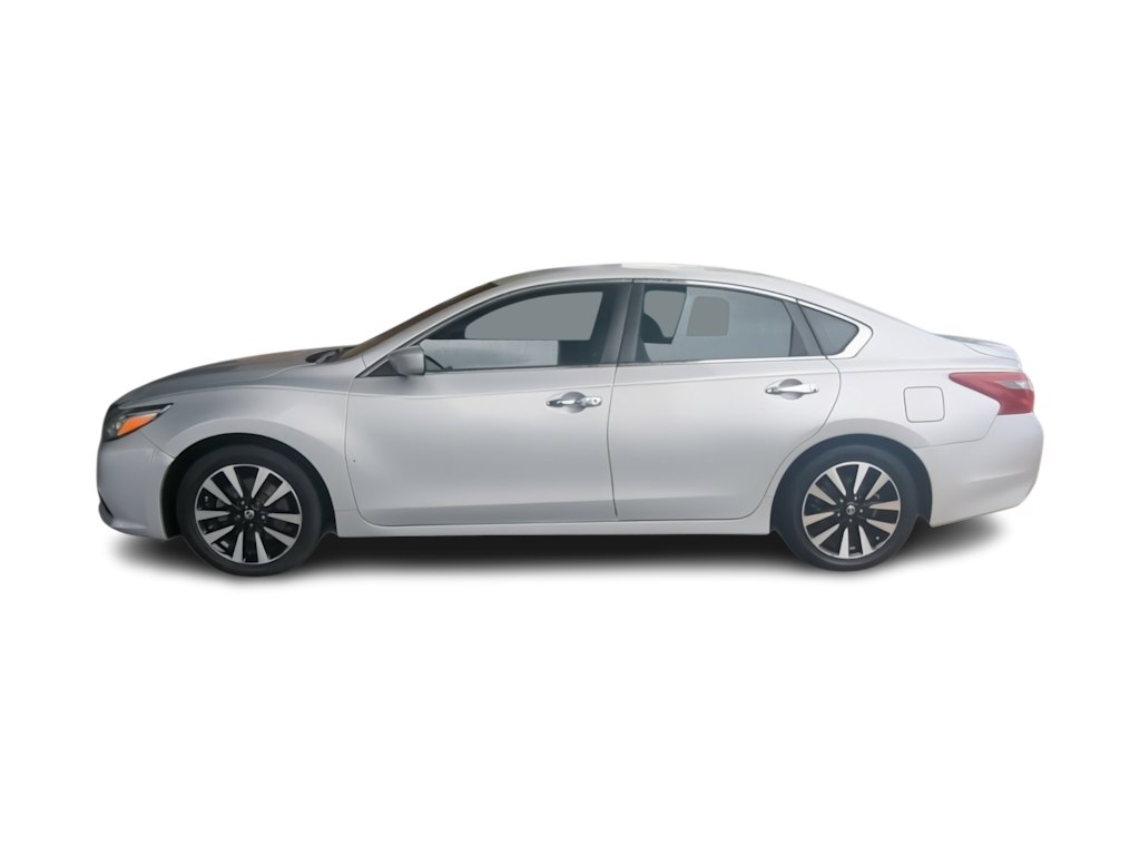 2018 Nissan Altima SV 3