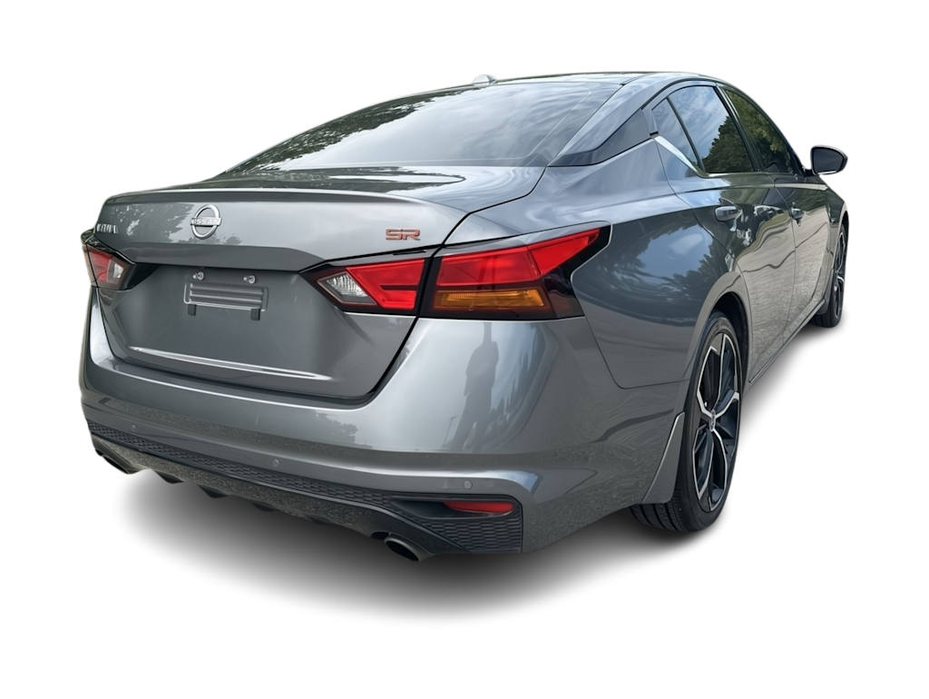 Thumbnail: 2024 Nissan Altima - 20