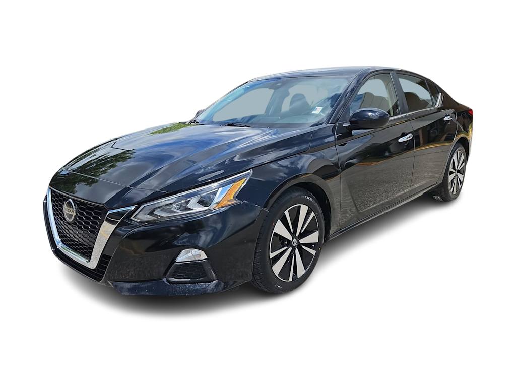 Thumbnail: 2022 Nissan Altima - 21